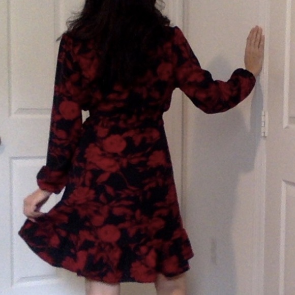 Floral faux wrap dress - Picture 5 of 5